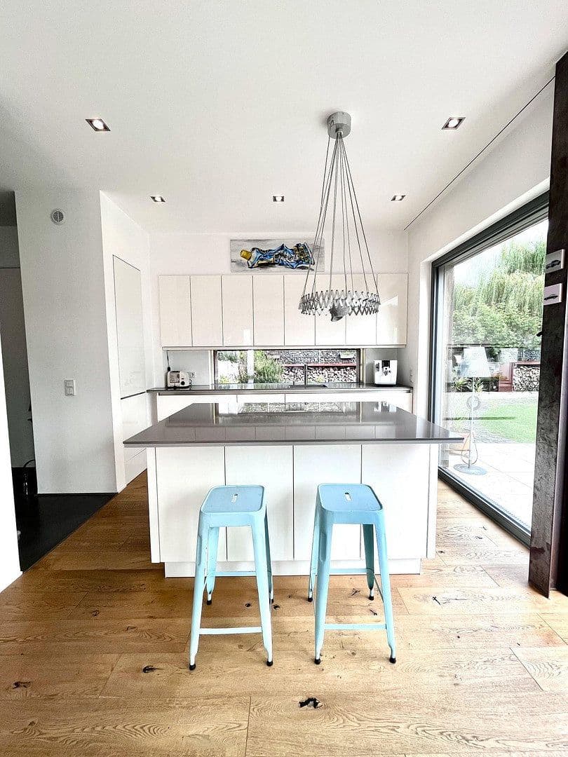Prodej domu 250 m², pozemek 1.343 m², Bergisch Gladbach, Severní Porýní-Vestfálsko Prodej domu 250 m², pozemek 1.343 m², Bergisch Gladbach, Severní Porýní-Vestfálsko