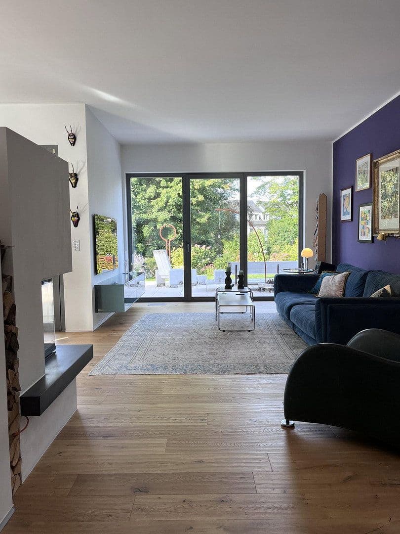 Prodej domu 250 m², pozemek 1.343 m², Bergisch Gladbach, Severní Porýní-Vestfálsko Prodej domu 250 m², pozemek 1.343 m², Bergisch Gladbach, Severní Porýní-Vestfálsko