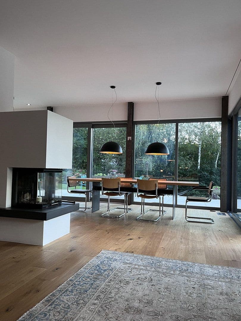 Prodej domu 250 m², pozemek 1.343 m², Bergisch Gladbach, Severní Porýní-Vestfálsko Prodej domu 250 m², pozemek 1.343 m², Bergisch Gladbach, Severní Porýní-Vestfálsko