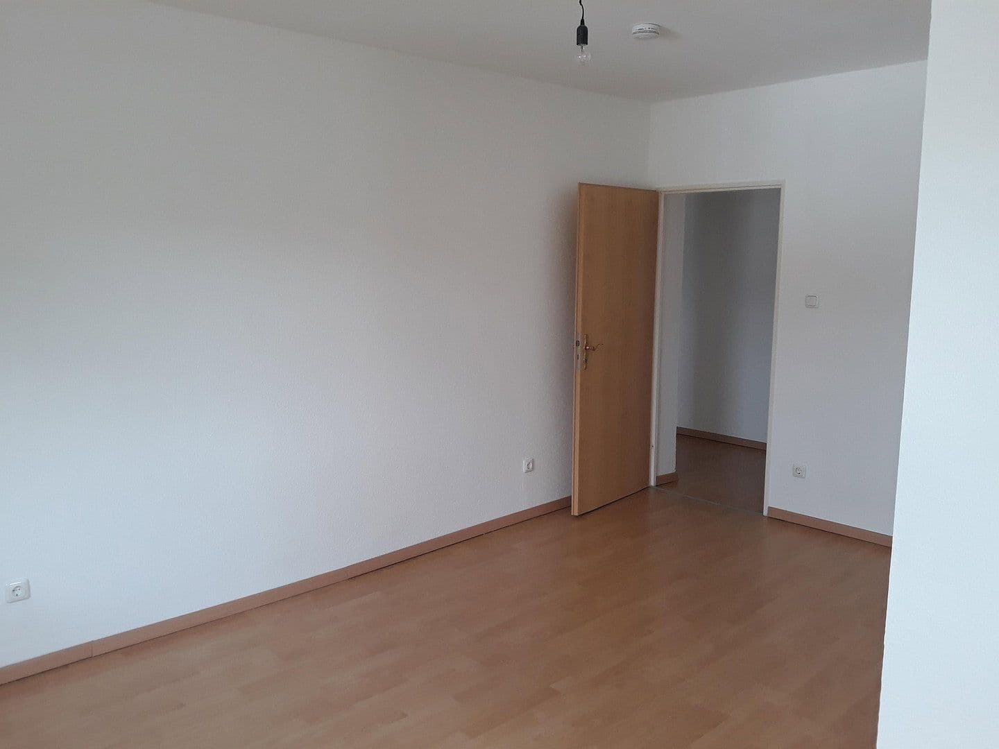 Pronájem bytu 1+kk 47 m², Karben, Hessen Pronájem bytu 1+kk 47 m², Karben, Hessen