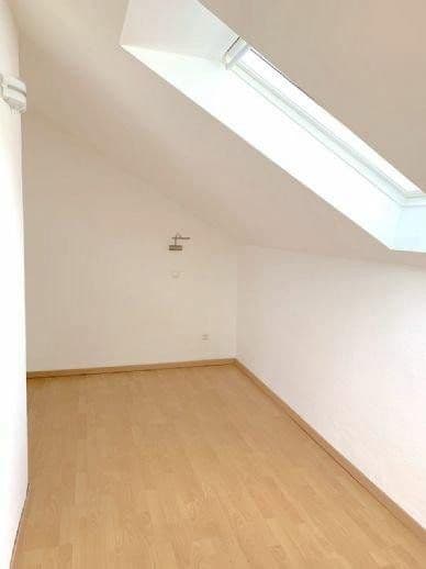 Pronájem bytu 1+kk 47 m², Karben, Hessen Pronájem bytu 1+kk 47 m², Karben, Hessen