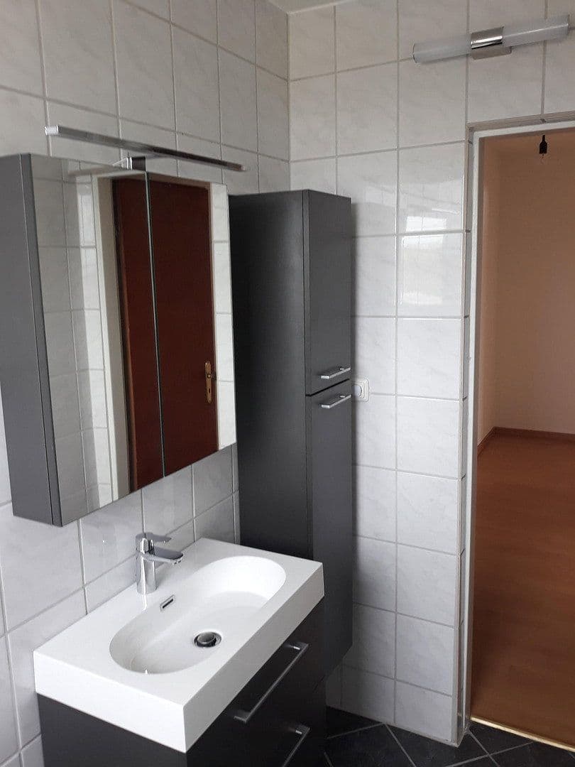 Pronájem bytu 1+kk 47 m², Karben, Hessen Pronájem bytu 1+kk 47 m², Karben, Hessen