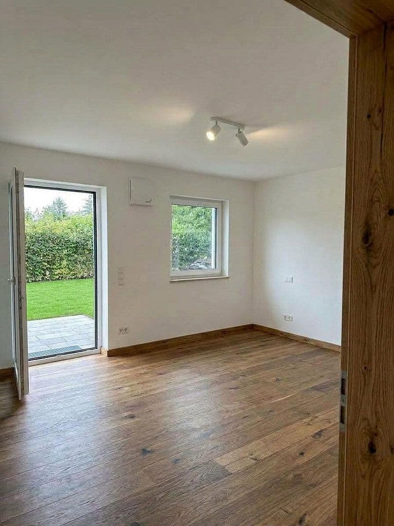 Pronájem bytu 5+1 137 m², Teising, Bavorsko Pronájem bytu 5+1 137 m², Teising, Bavorsko