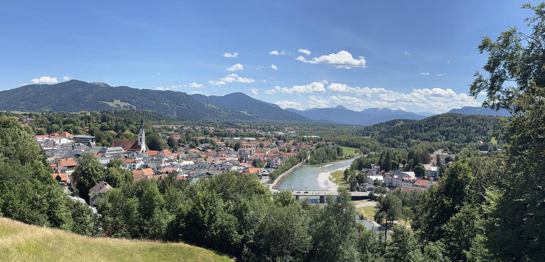 Prodej bytu 3+1 85 m², Am Lettenholz 16, Bad Tölz, Bavorsko Prodej bytu 3+1 85 m², Am Lettenholz 16, Bad Tölz, Bavorsko