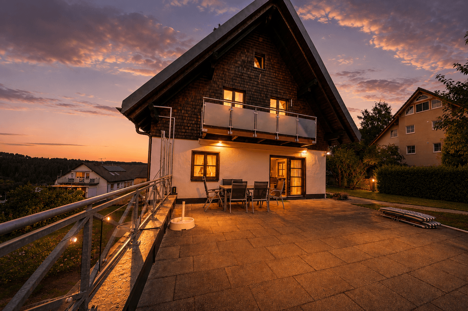 Prodej domu 187 m², pozemek 914 m², Lenzkirch, Bádensko-Württembersko Prodej domu 187 m², pozemek 914 m², Lenzkirch, Bádensko-Württembersko
