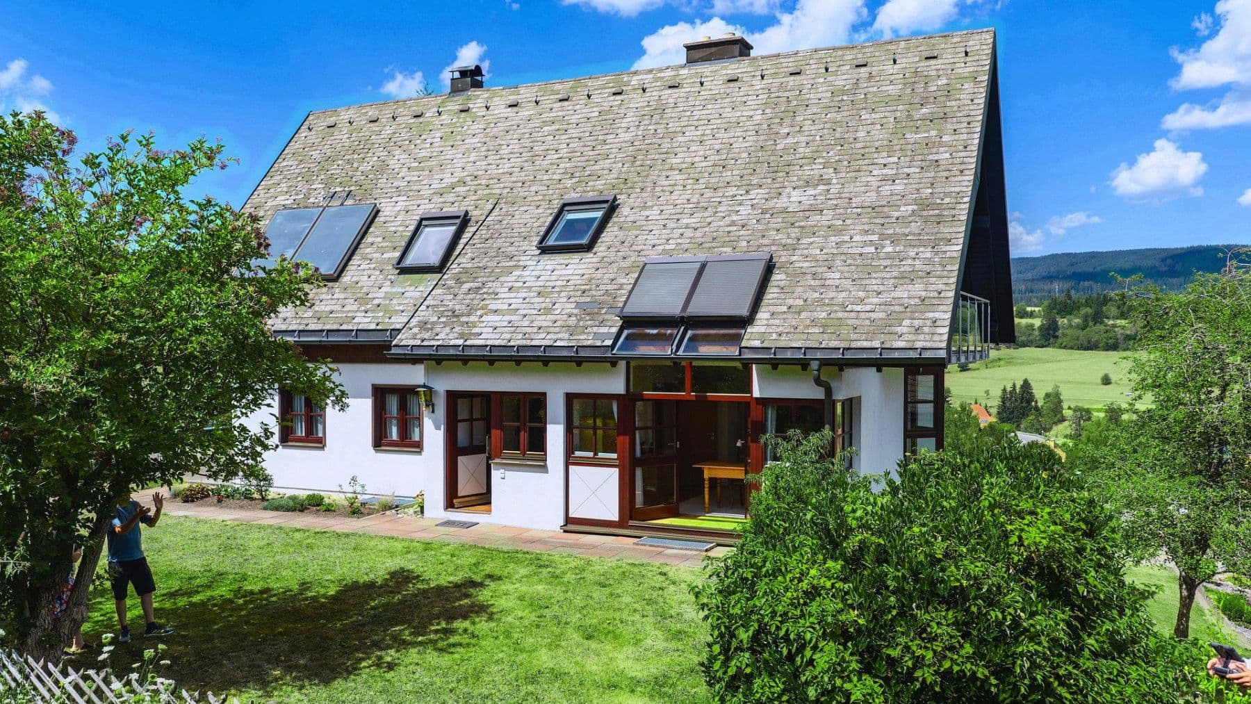 Prodej domu 187 m², pozemek 914 m², Lenzkirch, Bádensko-Württembersko Prodej domu 187 m², pozemek 914 m², Lenzkirch, Bádensko-Württembersko