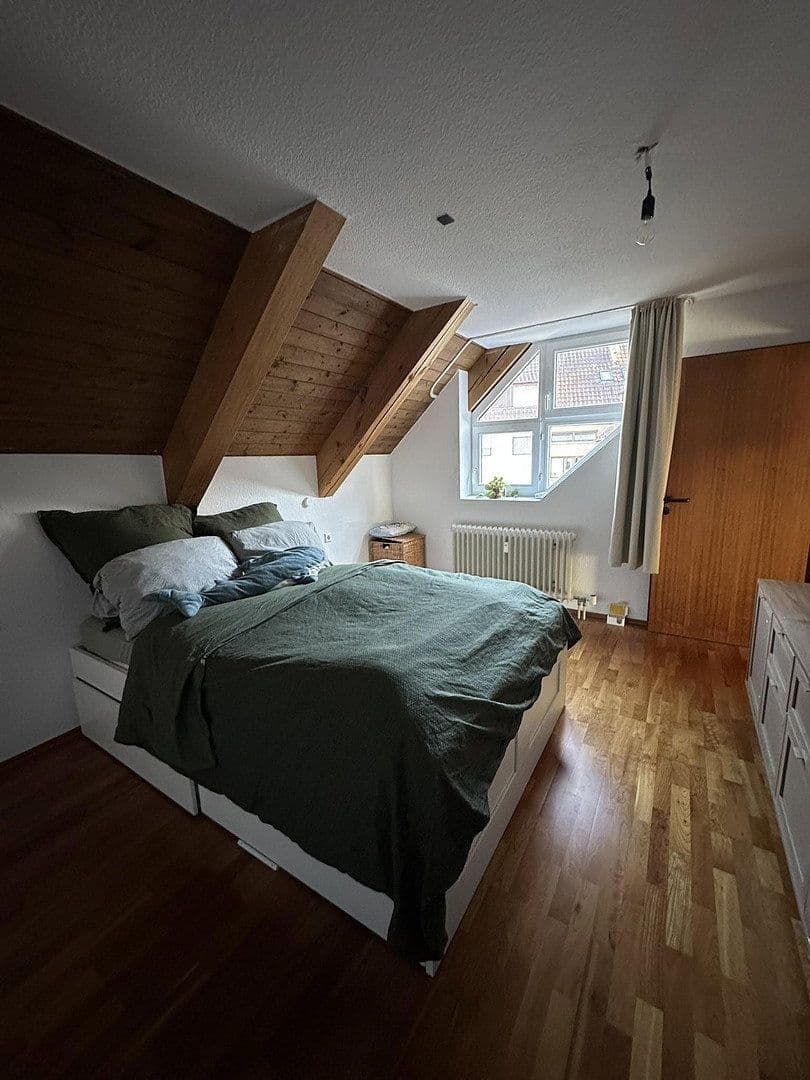 Pronájem bytu 2+1 77 m², Traubenstraße 27, Weinstadt, Bádensko-Württembersko Pronájem bytu 2+1 77 m², Traubenstraße 27, Weinstadt, Bádensko-Württembersko