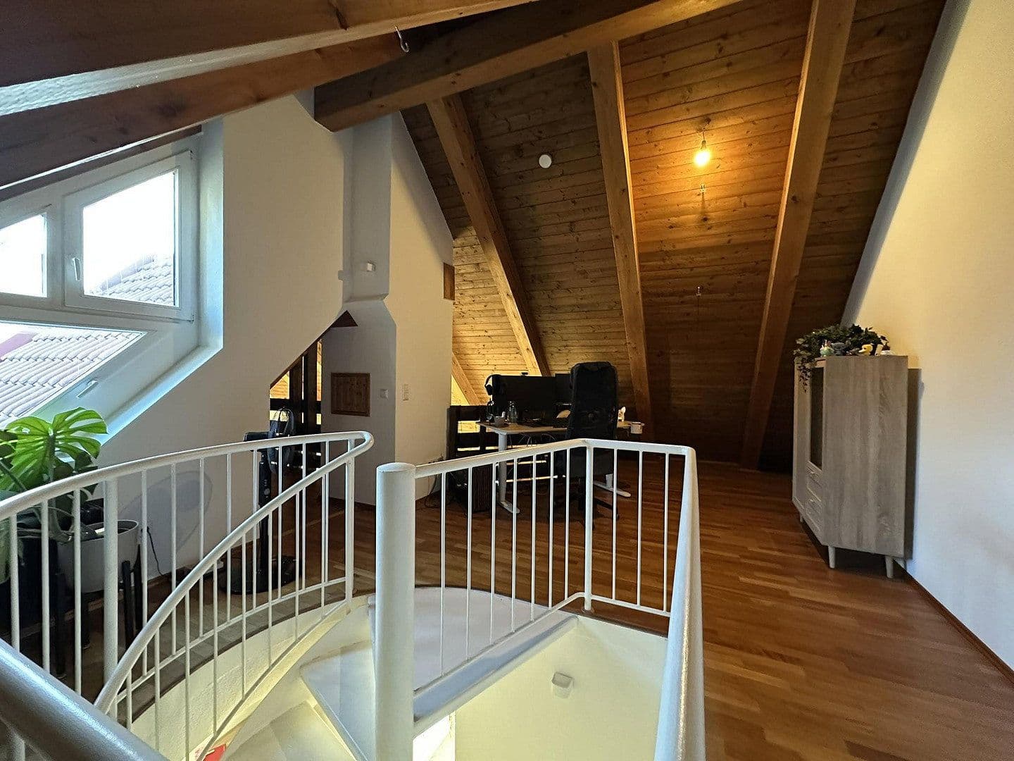 Pronájem bytu 2+1 77 m², Traubenstraße 27, Weinstadt, Bádensko-Württembersko Pronájem bytu 2+1 77 m², Traubenstraße 27, Weinstadt, Bádensko-Württembersko