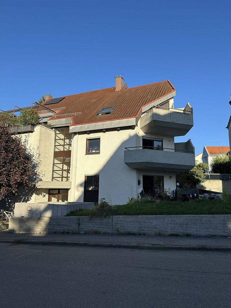 Pronájem bytu 2+1 77 m², Traubenstraße 27, Weinstadt, Bádensko-Württembersko Pronájem bytu 2+1 77 m², Traubenstraße 27, Weinstadt, Bádensko-Württembersko