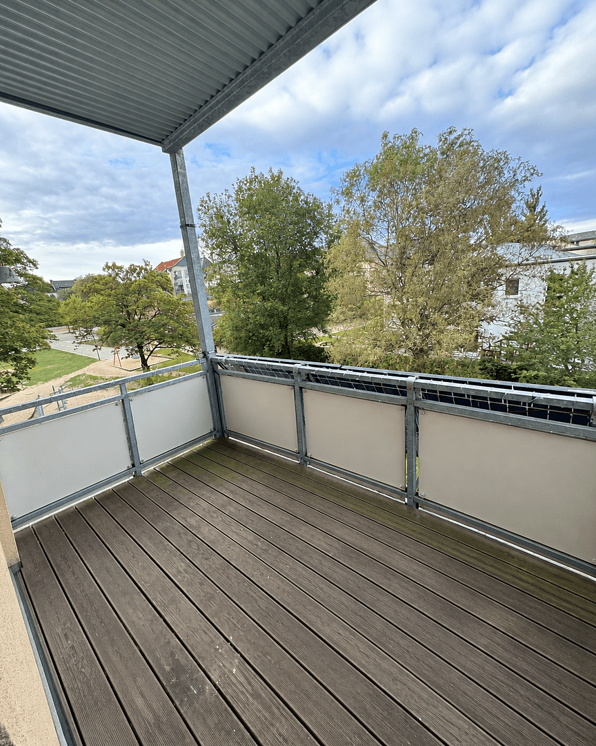 Pronájem bytu 4+1 135 m², Rudolfstraße 8, Chemnitz, Sasko Pronájem bytu 4+1 135 m², Rudolfstraße 8, Chemnitz, Sasko