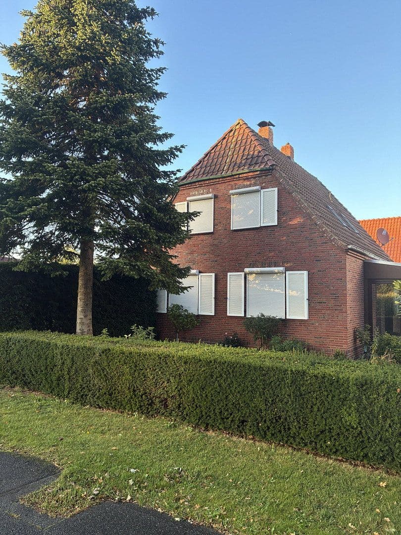 Prodej domu 125 m², pozemek 440 m², Delmenhorst/Adelheide, Dolní Sasko Prodej domu 125 m², pozemek 440 m², Delmenhorst/Adelheide, Dolní Sasko