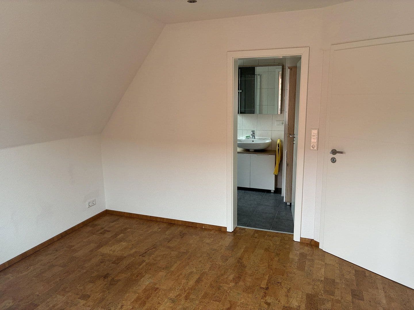 Prodej domu 125 m², pozemek 440 m², Delmenhorst/Adelheide, Dolní Sasko Prodej domu 125 m², pozemek 440 m², Delmenhorst/Adelheide, Dolní Sasko