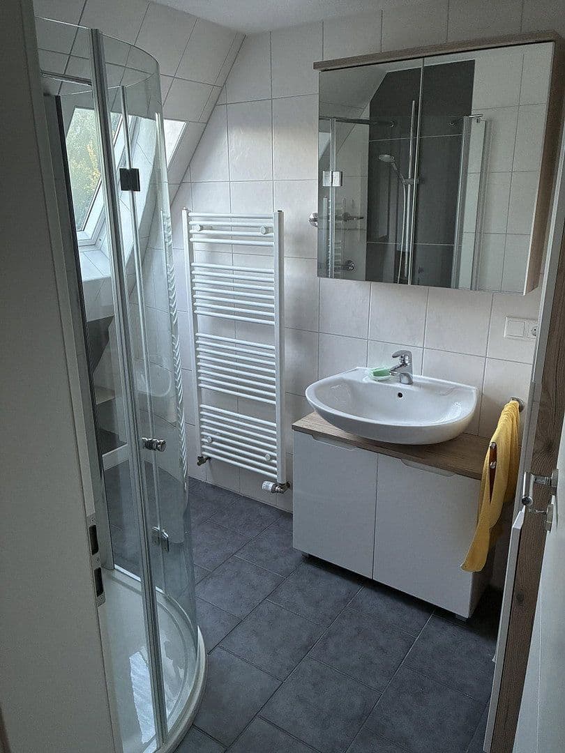 Prodej domu 125 m², pozemek 440 m², Delmenhorst/Adelheide, Dolní Sasko Prodej domu 125 m², pozemek 440 m², Delmenhorst/Adelheide, Dolní Sasko