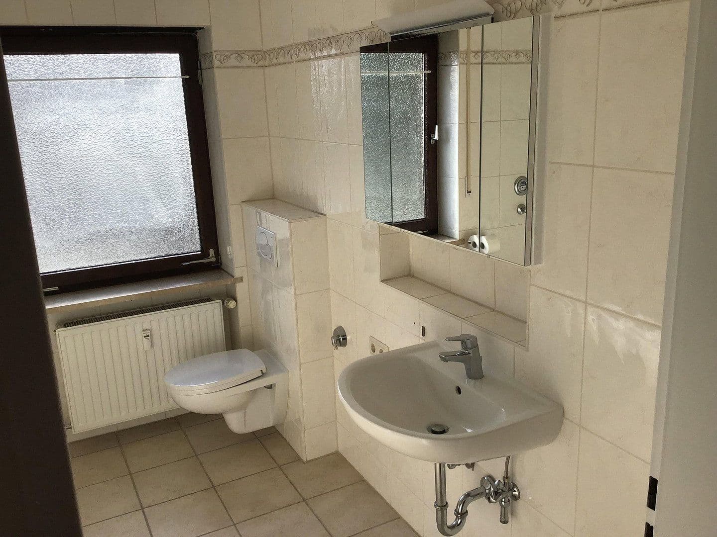 Pronájem bytu 3+1 100 m², Gröbenzell, Bavorsko Pronájem bytu 3+1 100 m², Gröbenzell, Bavorsko