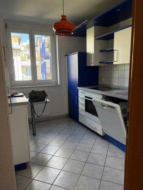 Prodej bytu 2+1 64 m², Kistlerhofstr. 82, München, Bavorsko Prodej bytu 2+1 64 m², Kistlerhofstr. 82, München, Bavorsko