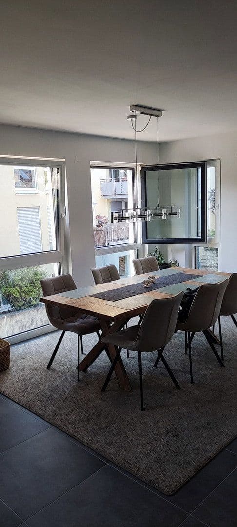 Pronájem bytu 2+kk 66 m², Herrenberg, Bádensko-Württembersko Pronájem bytu 2+kk 66 m², Herrenberg, Bádensko-Württembersko