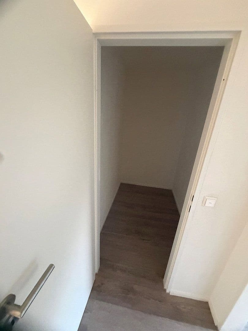 Prodej bytu 4+1 102 m², Leibnizweg 5, Lörrach, Bádensko-Württembersko Prodej bytu 4+1 102 m², Leibnizweg 5, Lörrach, Bádensko-Württembersko