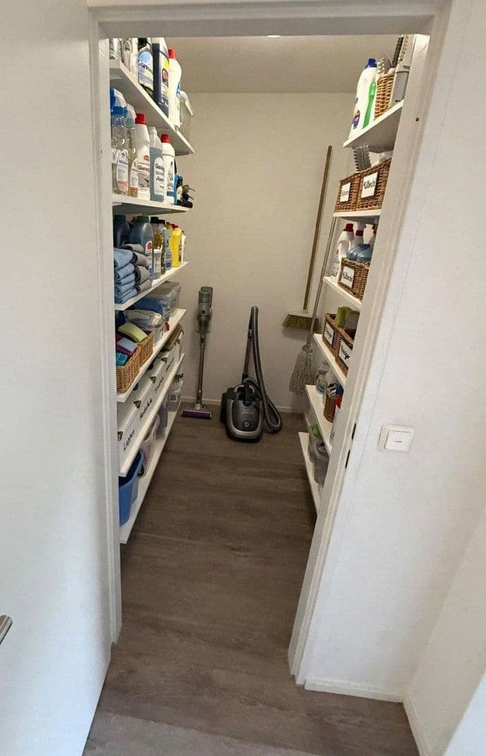 Prodej bytu 4+1 102 m², Leibnizweg 5, Lörrach, Bádensko-Württembersko Prodej bytu 4+1 102 m², Leibnizweg 5, Lörrach, Bádensko-Württembersko