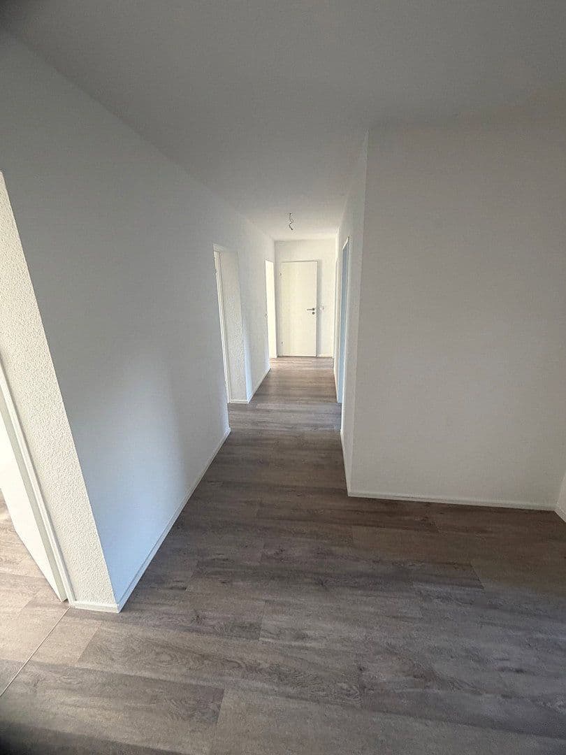 Prodej bytu 4+1 102 m², Leibnizweg 5, Lörrach, Bádensko-Württembersko Prodej bytu 4+1 102 m², Leibnizweg 5, Lörrach, Bádensko-Württembersko