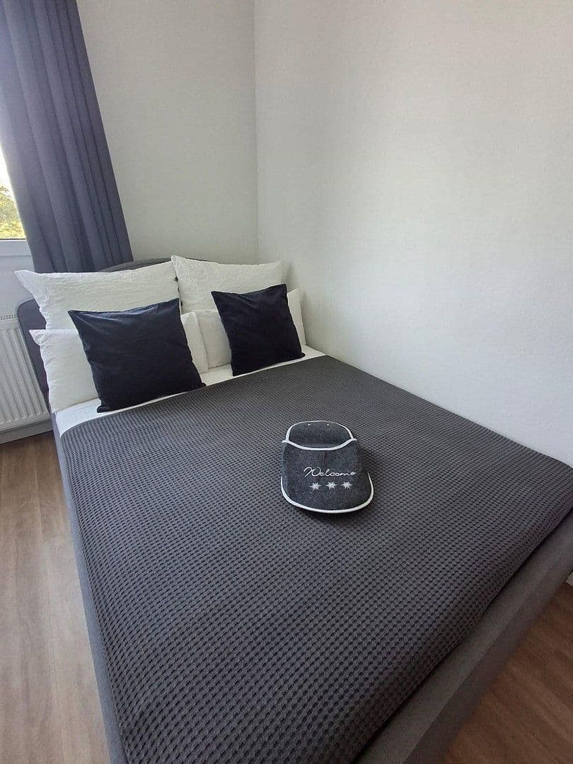 Pronájem bytu 1+1 18 m², Landsberger Str. 478, München/Pasing, Bavorsko Pronájem bytu 1+1 18 m², Landsberger Str. 478, München/Pasing, Bavorsko