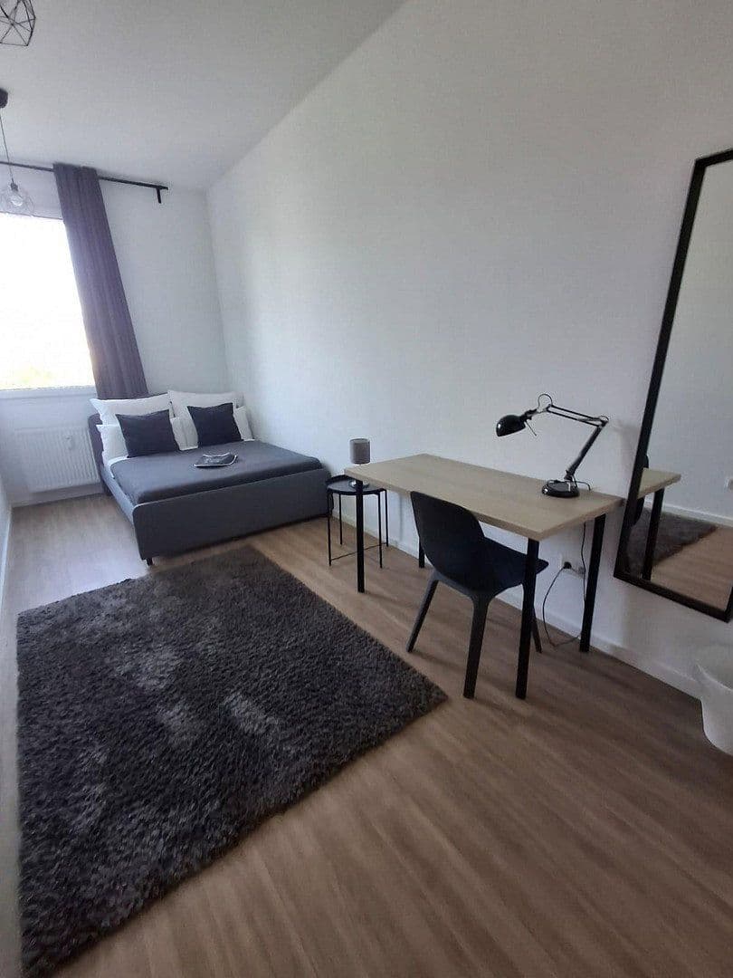 Pronájem bytu 1+1 18 m², Landsberger Str. 478, München/Pasing, Bavorsko Pronájem bytu 1+1 18 m², Landsberger Str. 478, München/Pasing, Bavorsko