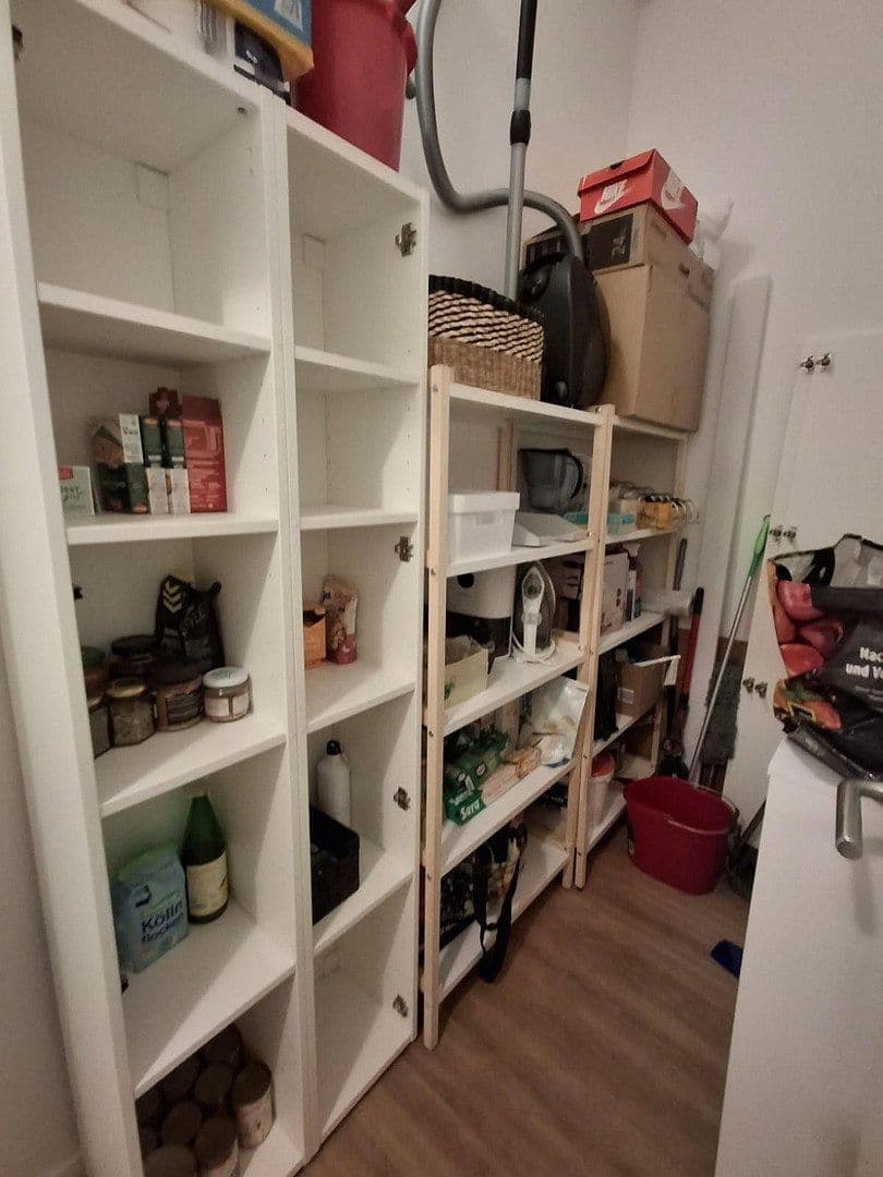 Pronájem bytu 1+1 18 m², Landsberger Str. 478, München/Pasing, Bavorsko Pronájem bytu 1+1 18 m², Landsberger Str. 478, München/Pasing, Bavorsko
