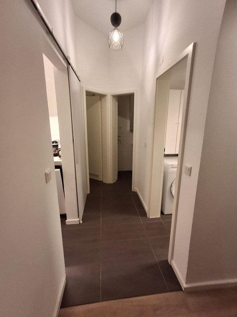 Pronájem bytu 1+1 18 m², Landsberger Str. 478, München/Pasing, Bavorsko Pronájem bytu 1+1 18 m², Landsberger Str. 478, München/Pasing, Bavorsko