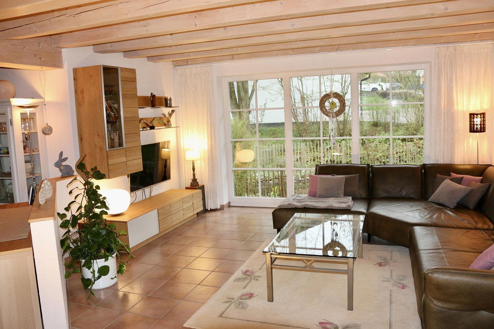 Prodej domu 209 m², pozemek 1.097 m², Oberstadion, Bádensko-Württembersko Prodej domu 209 m², pozemek 1.097 m², Oberstadion, Bádensko-Württembersko