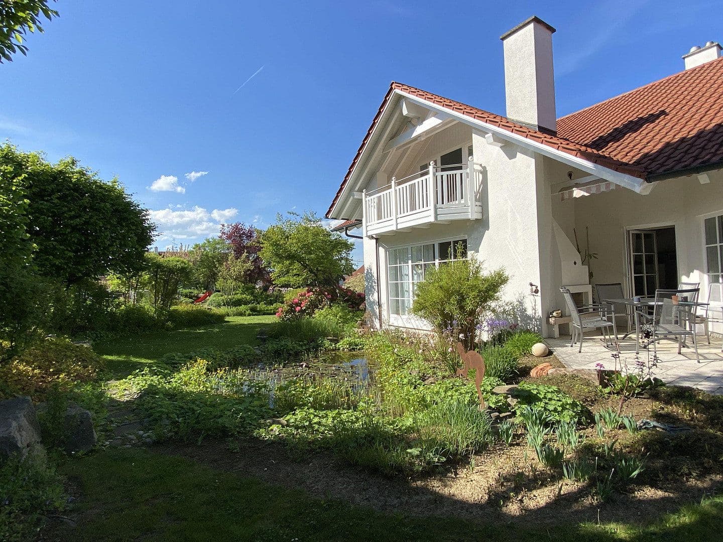 Prodej domu 209 m², pozemek 1.097 m², Oberstadion, Bádensko-Württembersko Prodej domu 209 m², pozemek 1.097 m², Oberstadion, Bádensko-Württembersko