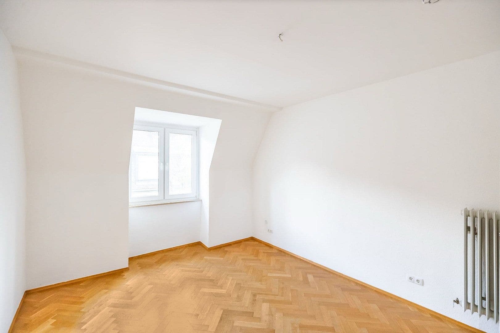 Prodej bytu 2+1 63 m², Schreyerstraße 16, Nürnberg, Bavorsko Prodej bytu 2+1 63 m², Schreyerstraße 16, Nürnberg, Bavorsko