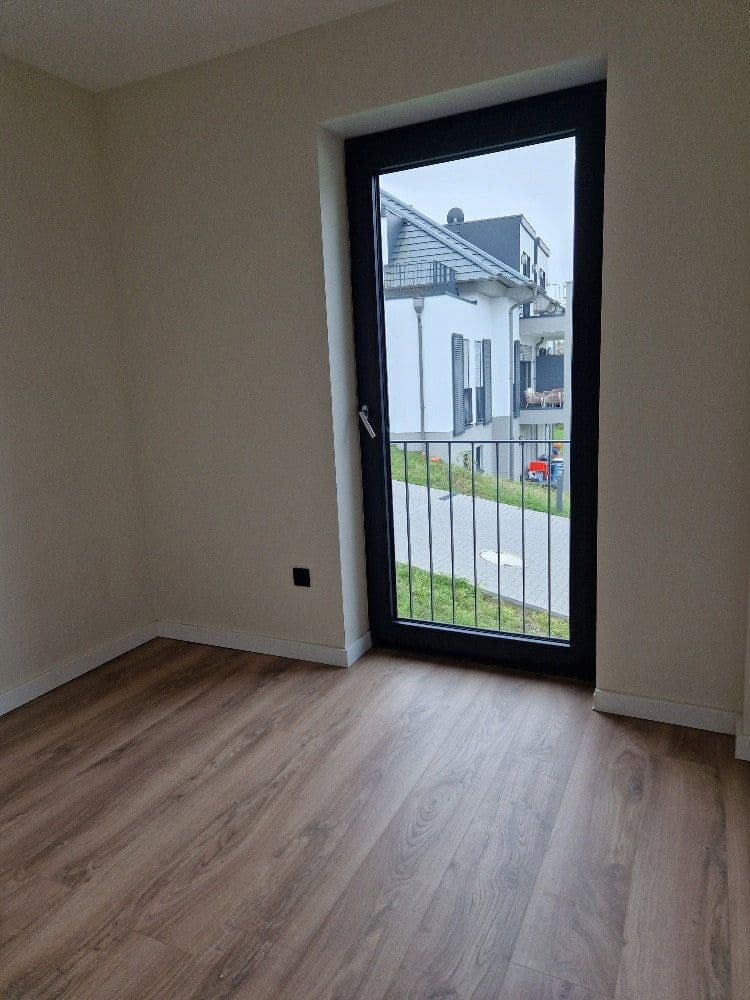 Pronájem bytu 3+1 84 m², Windeck, Severní Porýní-Vestfálsko Pronájem bytu 3+1 84 m², Windeck, Severní Porýní-Vestfálsko