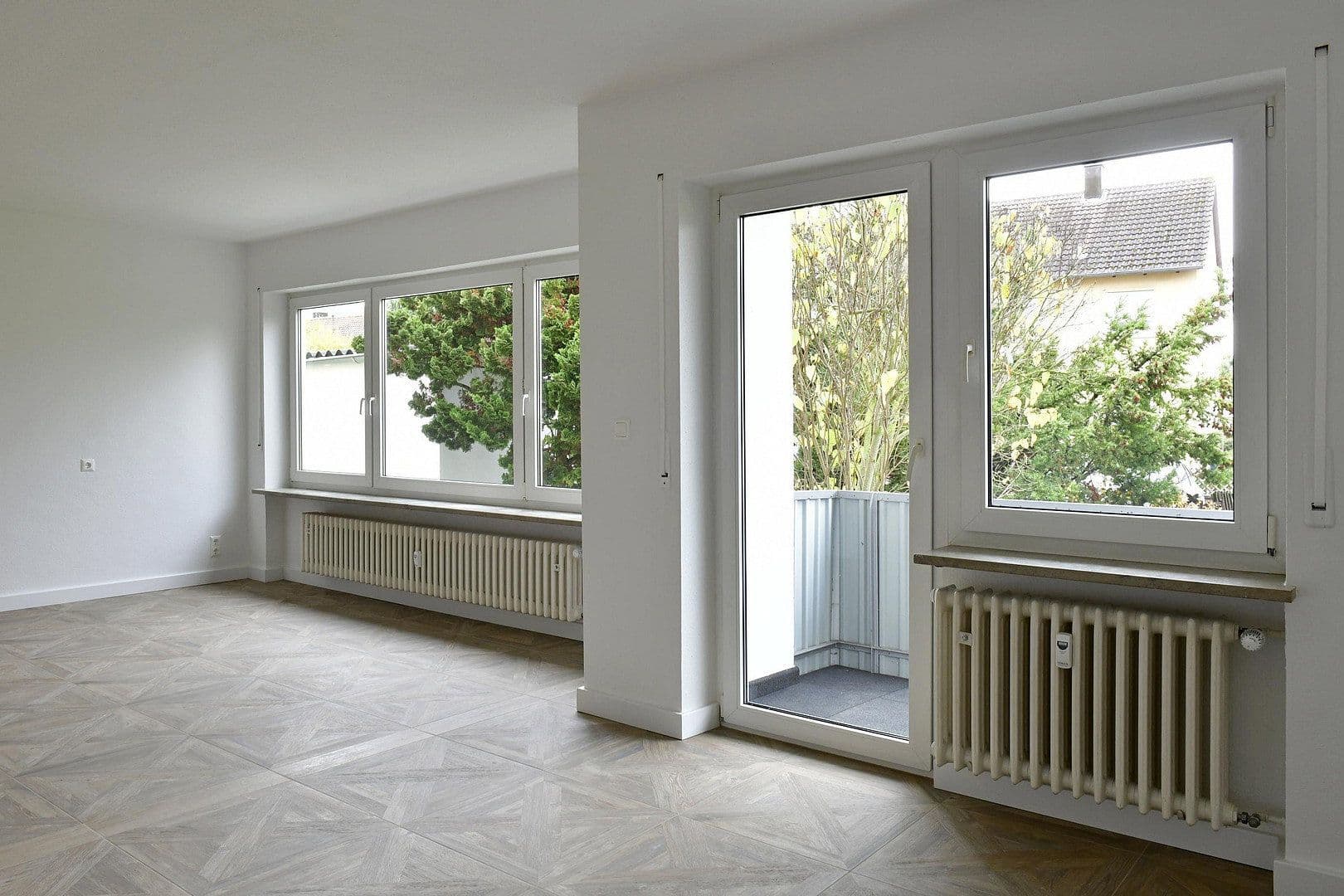 Pronájem bytu 3+1 105 m², Neusitz, Bavorsko Pronájem bytu 3+1 105 m², Neusitz, Bavorsko