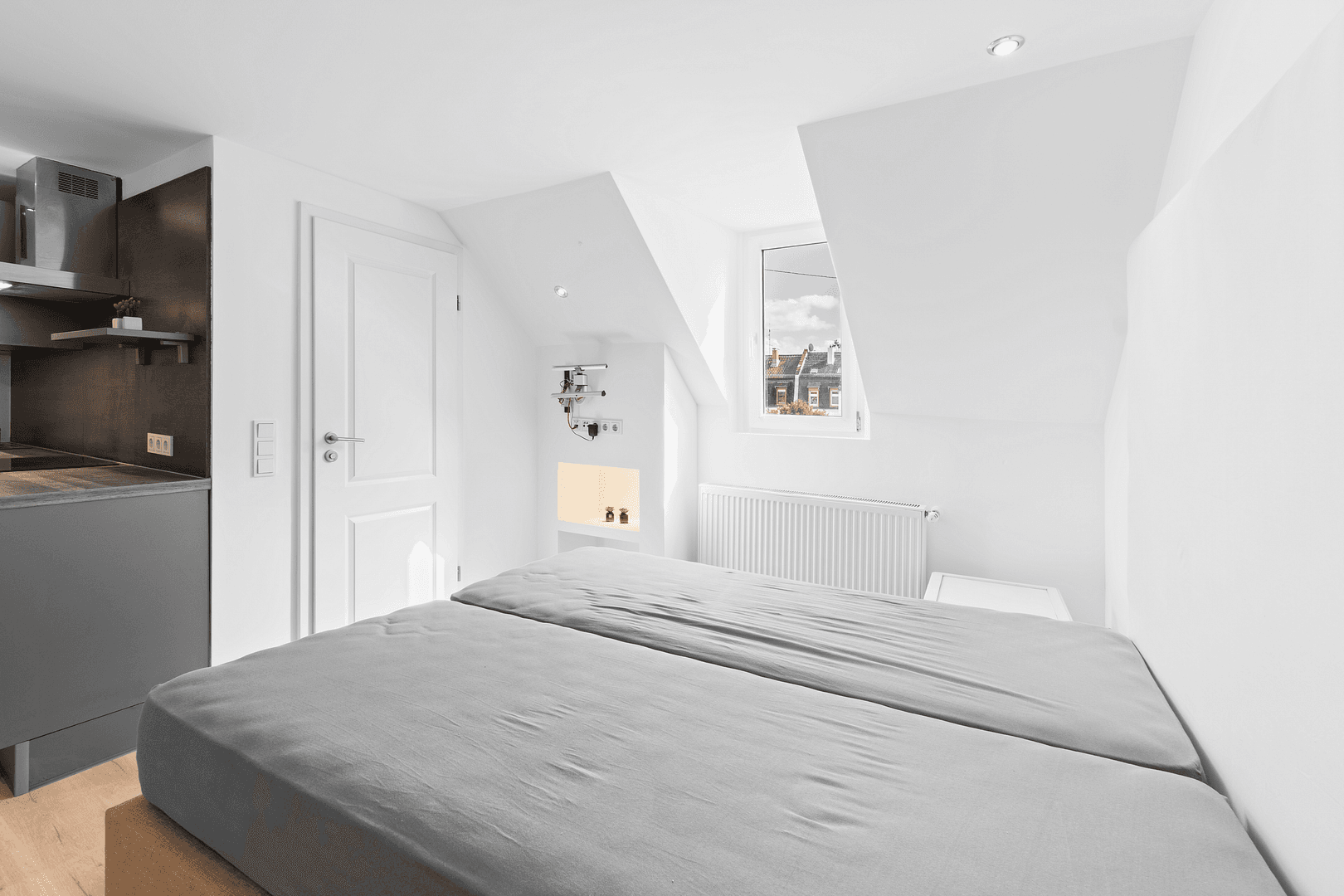 Pronájem bytu 1+1 25 m², Öserstraße 13, Frankfurt, Hessen Pronájem bytu 1+1 25 m², Öserstraße 13, Frankfurt, Hessen