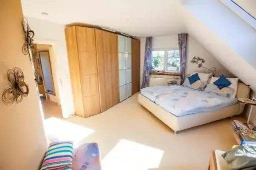 Prodej domu 207 m², pozemek 550 m², Wachtberg, Severní Porýní-Vestfálsko Prodej domu 207 m², pozemek 550 m², Wachtberg, Severní Porýní-Vestfálsko