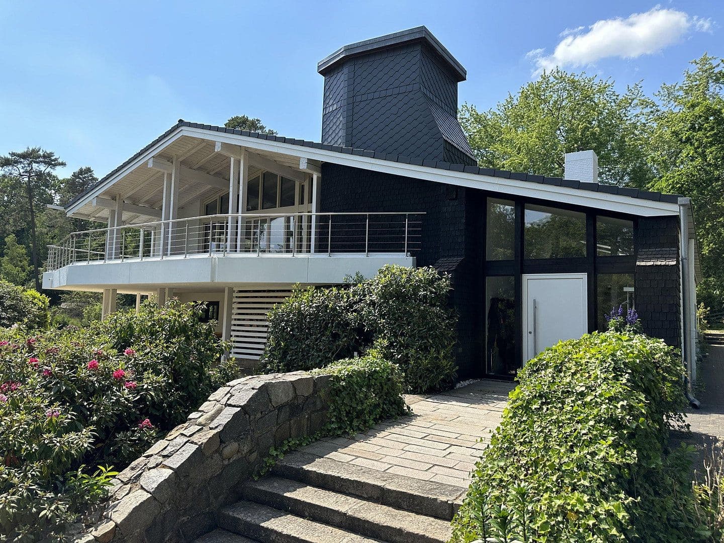 Pronájem bytu 2+1 130 m², Bendestorf, Dolní Sasko Pronájem bytu 2+1 130 m², Bendestorf, Dolní Sasko