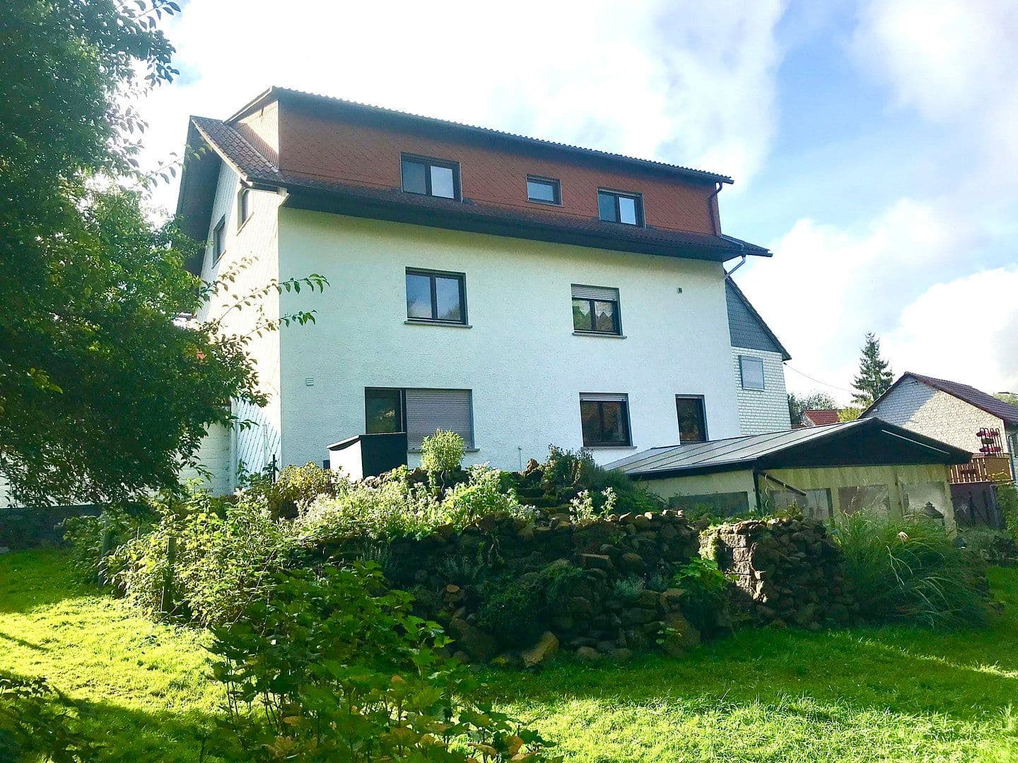 Prodej domu 400 m², pozemek 1.980 m², Vogelsbergstrasse, 48, Ulrichstein, Hessen Prodej domu 400 m², pozemek 1.980 m², Vogelsbergstrasse, 48, Ulrichstein, Hessen