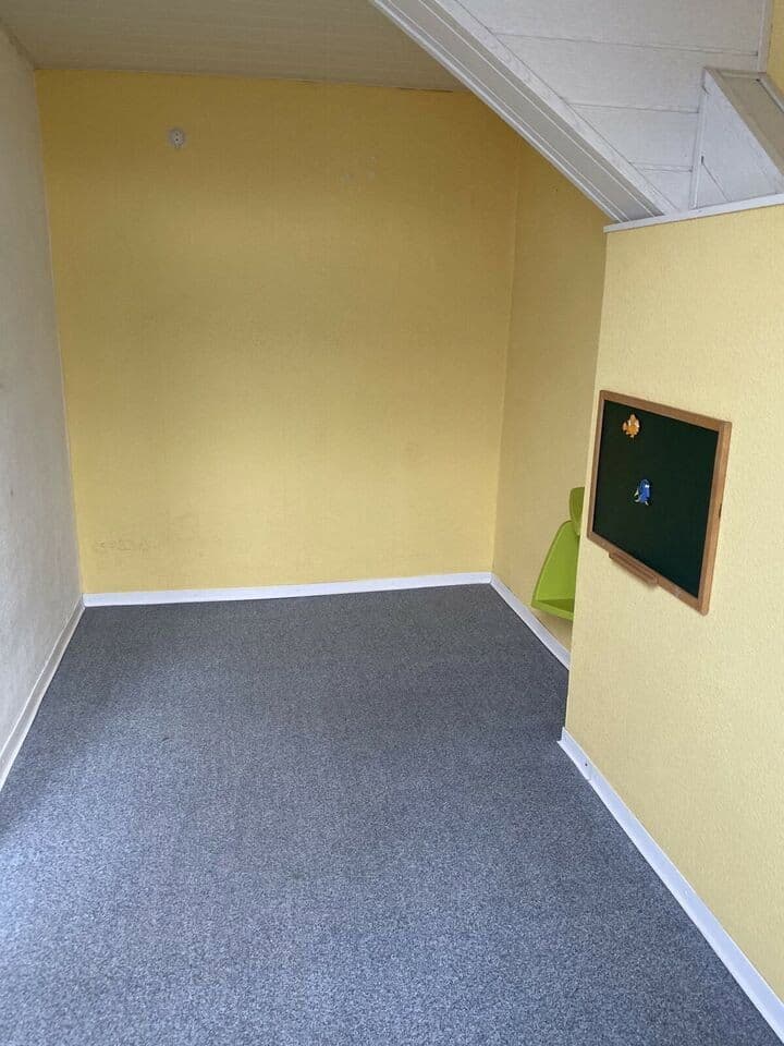 Prodej domu 180 m², pozemek 181 m², Nordstr.4, Königslutter am Elm, Dolní Sasko Prodej domu 180 m², pozemek 181 m², Nordstr.4, Königslutter am Elm, Dolní Sasko
