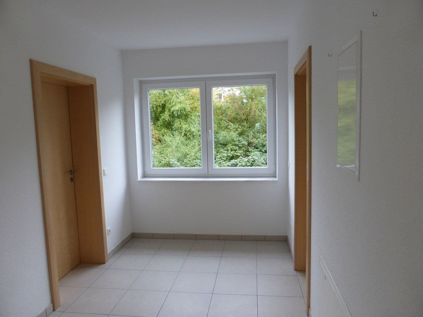 Pronájem bytu 3+1 105 m², Dorn-Assenheimer-Straße 06, Niddatal, Hessen Pronájem bytu 3+1 105 m², Dorn-Assenheimer-Straße 06, Niddatal, Hessen