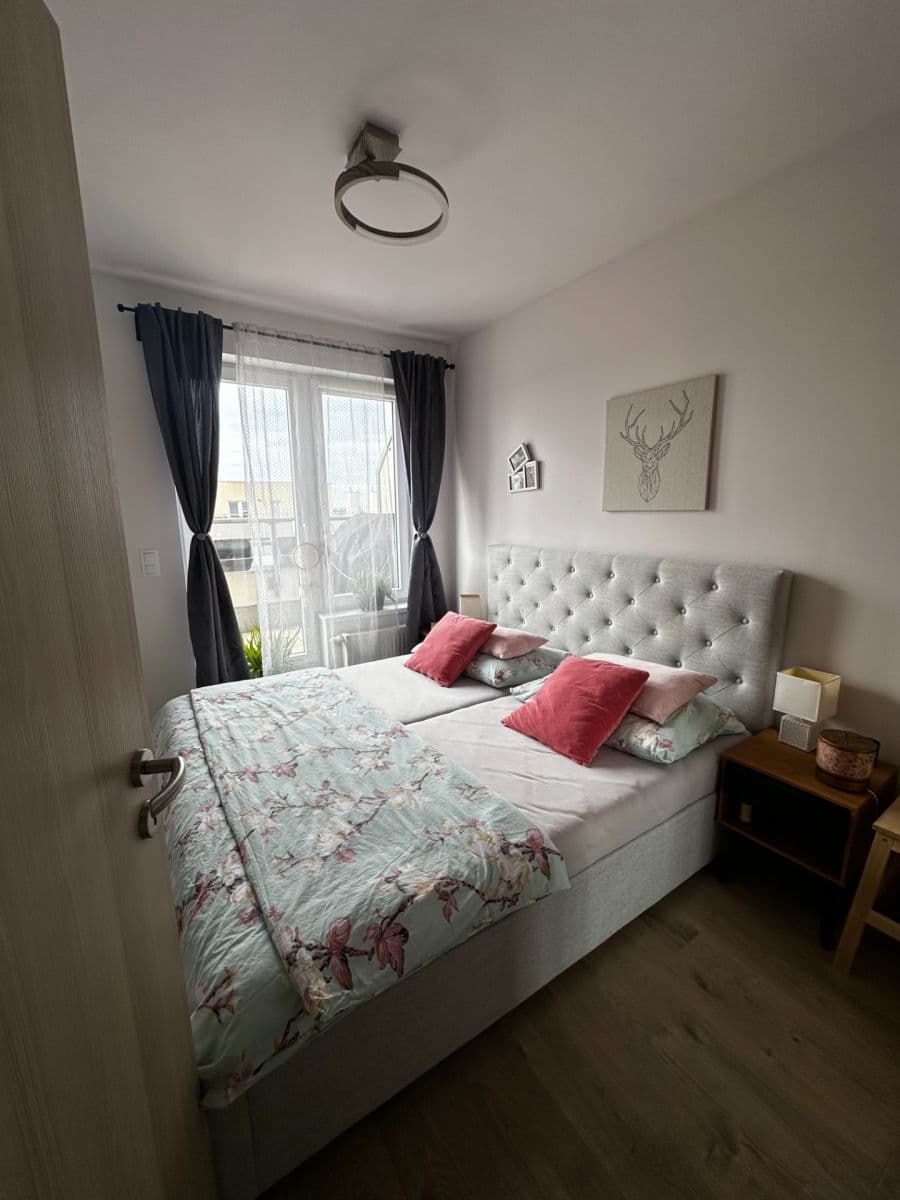 Pronájem bytu 2+kk 50 m², Miloše Havla, Praha, Praha Pronájem bytu 2+kk 50 m², Miloše Havla, Praha, Praha