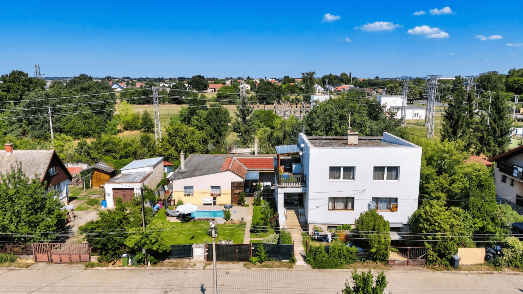 Prodej domu 326 m², pozemek 800 m², U Rozvodny, Libiš, Středočeský kraj Prodej domu 326 m², pozemek 800 m², U Rozvodny, Libiš, Středočeský kraj