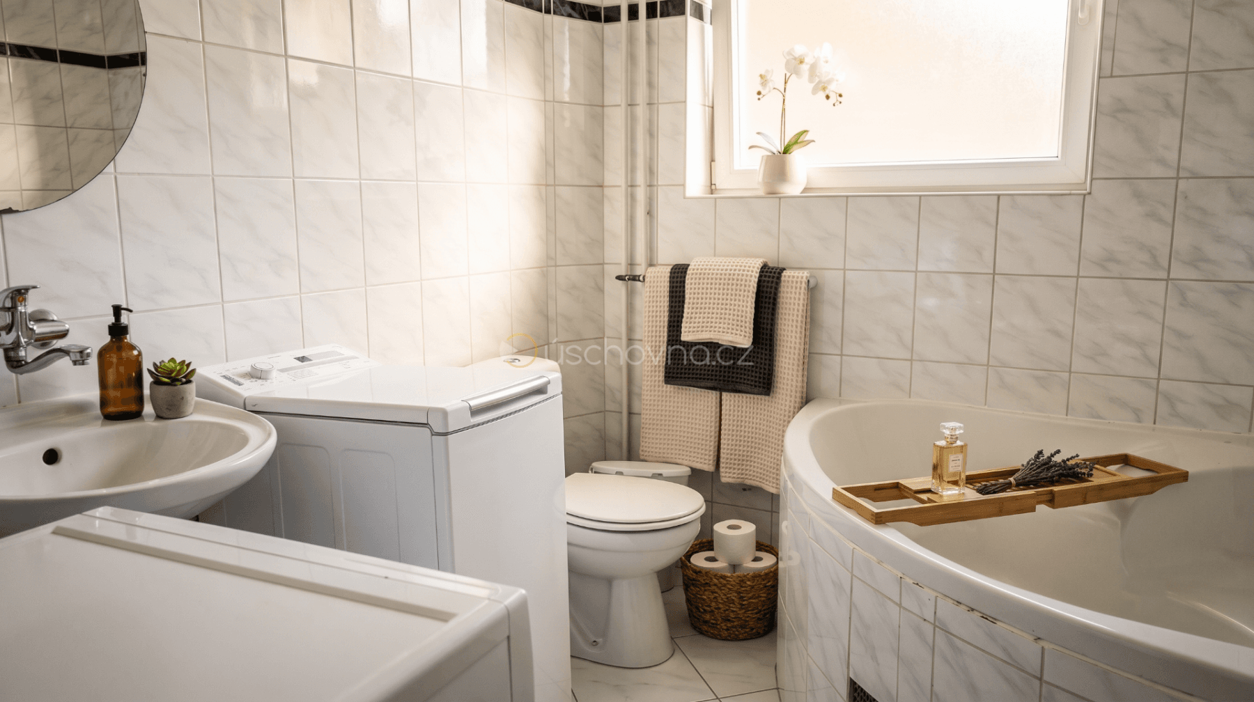 Prodej domu 326 m², pozemek 800 m², U Rozvodny, Libiš, Středočeský kraj Prodej domu 326 m², pozemek 800 m², U Rozvodny, Libiš, Středočeský kraj