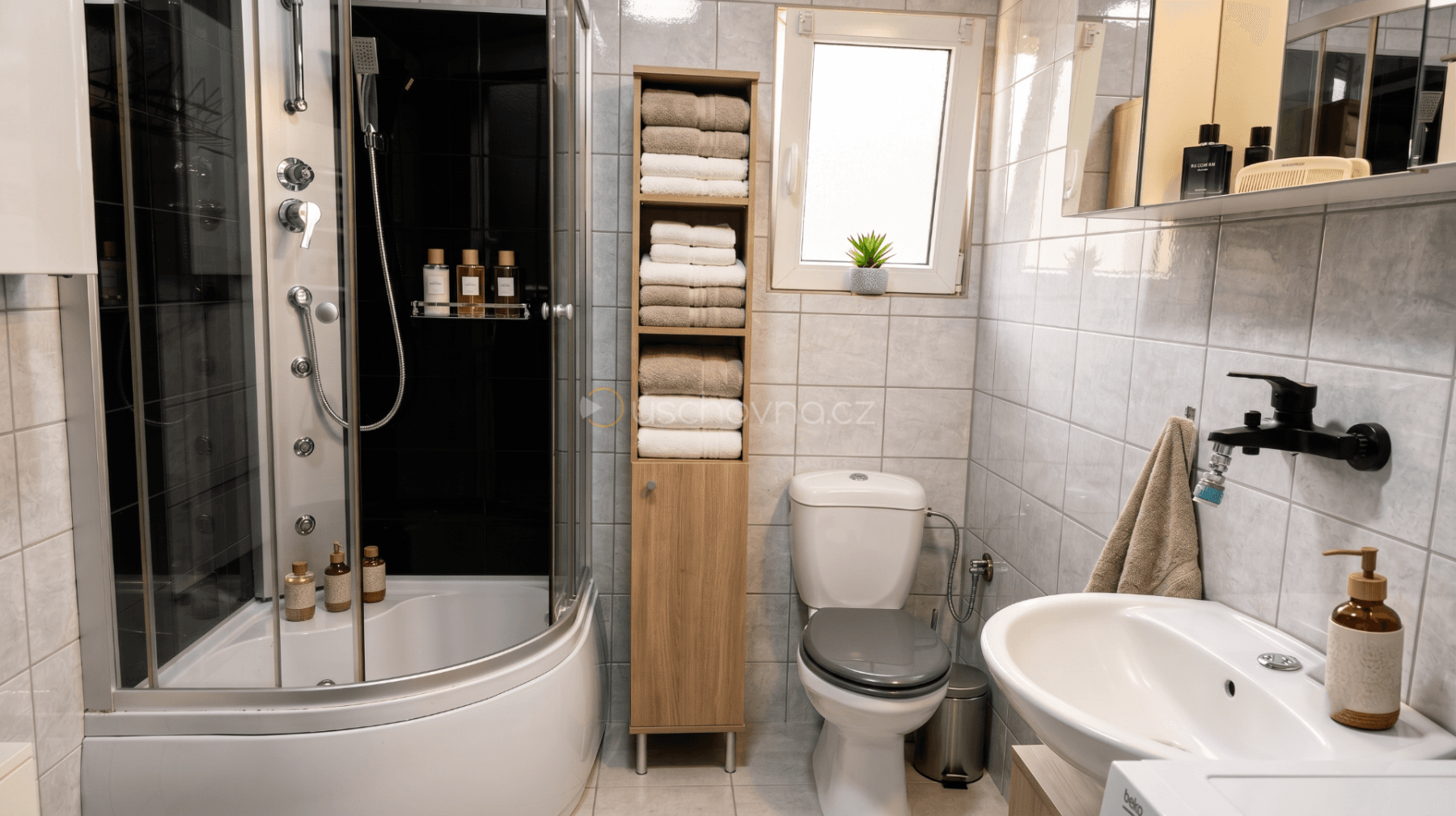 Prodej domu 326 m², pozemek 800 m², U Rozvodny, Libiš, Středočeský kraj Prodej domu 326 m², pozemek 800 m², U Rozvodny, Libiš, Středočeský kraj