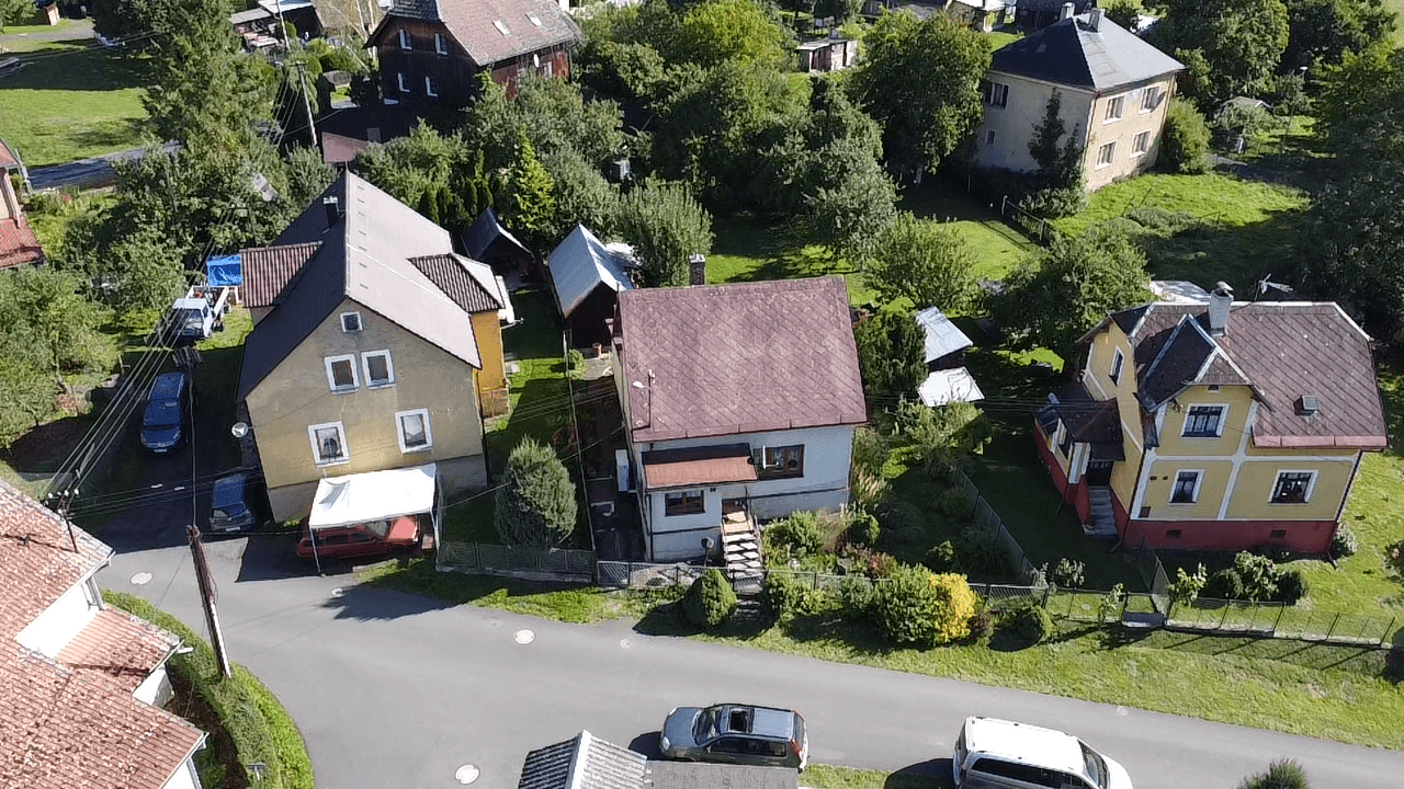Prodej domu 120 m², pozemek 378 m², Plesná, Karlovarský kraj Prodej domu 120 m², pozemek 378 m², Plesná, Karlovarský kraj