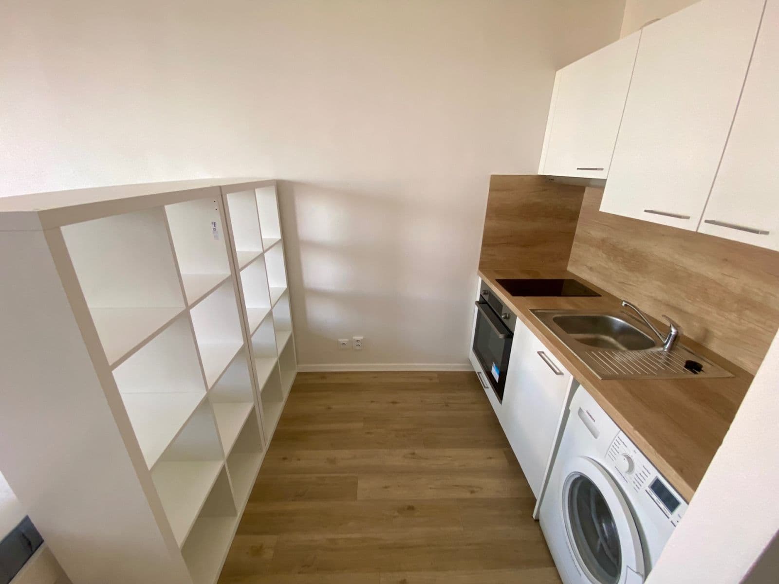 Pronájem bytu 1+kk 28 m², Křivoklátská, Praha, Praha Pronájem bytu 1+kk 28 m², Křivoklátská, Praha, Praha