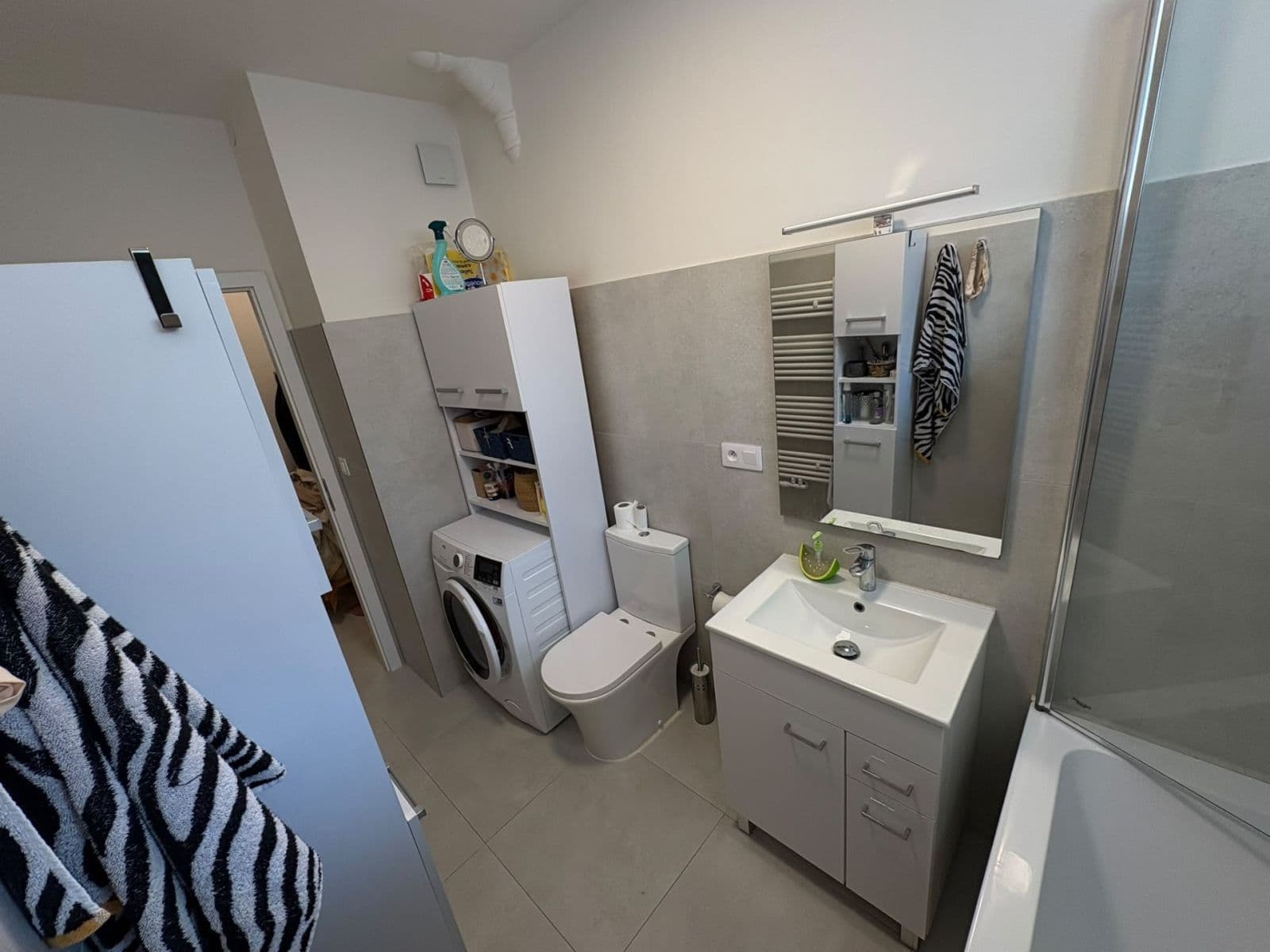 Prodej bytu 2+1 64 m², Karpatská, Praha, Praha Prodej bytu 2+1 64 m², Karpatská, Praha, Praha