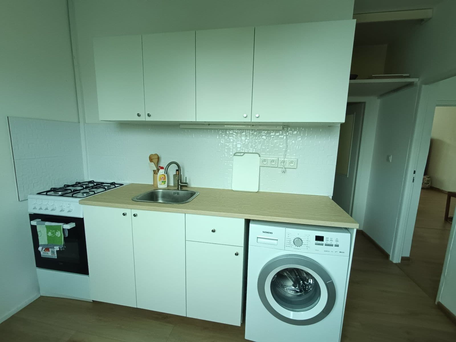 Pronájem bytu 2+1 52 m², Skřivanská, Praha, Praha Pronájem bytu 2+1 52 m², Skřivanská, Praha, Praha