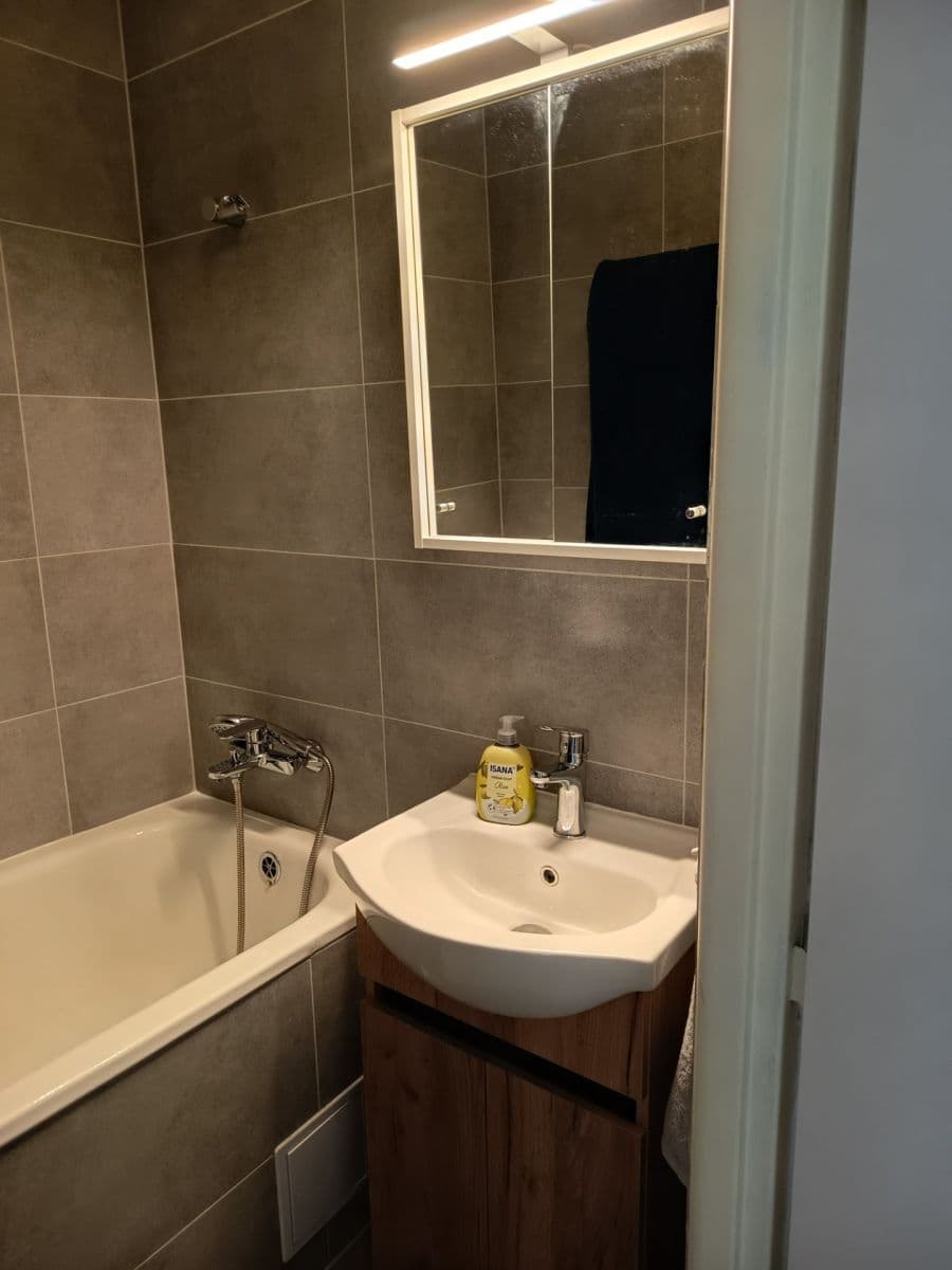 Pronájem bytu 2+1 52 m², Skřivanská, Praha, Praha Pronájem bytu 2+1 52 m², Skřivanská, Praha, Praha