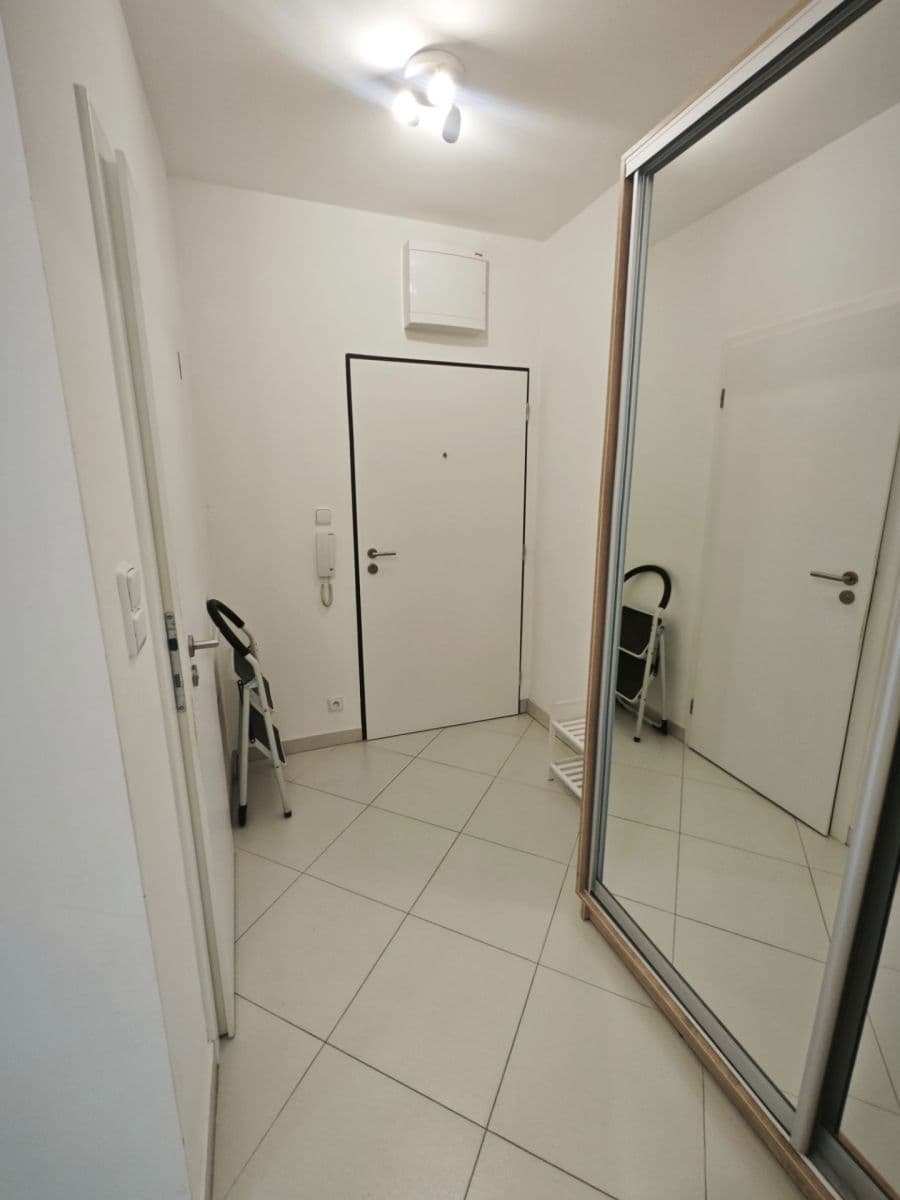Pronájem bytu 2+kk 54 m², Honzíkova, Praha, Praha Pronájem bytu 2+kk 54 m², Honzíkova, Praha, Praha