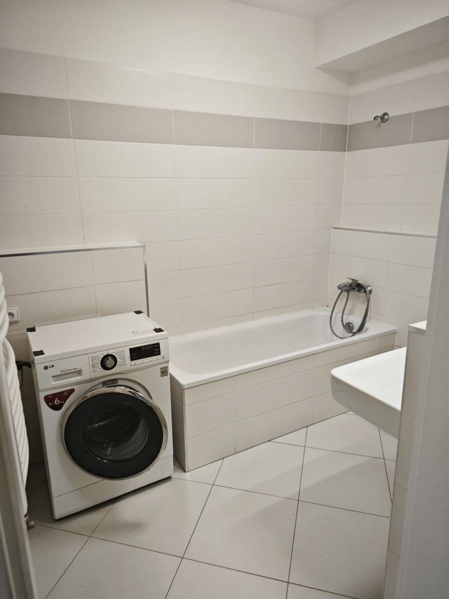 Pronájem bytu 2+kk 54 m², Honzíkova, Praha, Praha Pronájem bytu 2+kk 54 m², Honzíkova, Praha, Praha