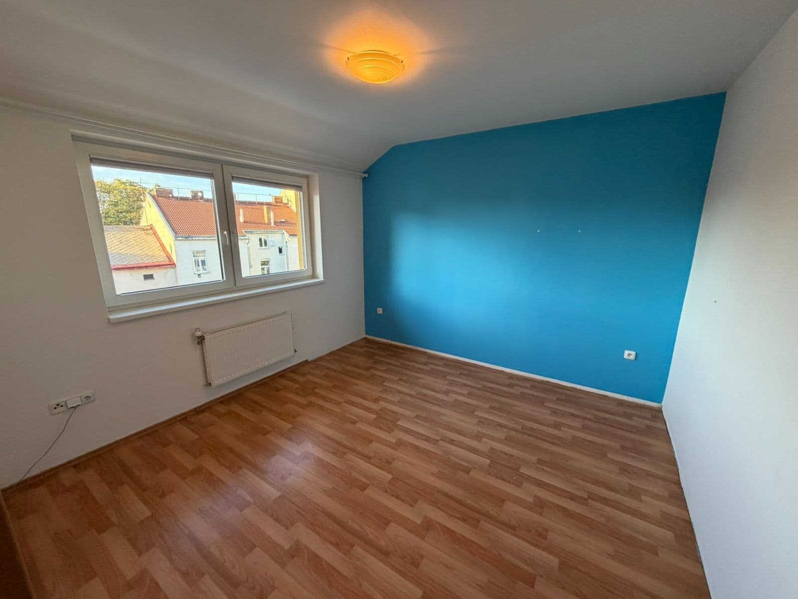 Pronájem bytu 4+kk 100 m², Chlumova, Jihlava, Kraj Vysočina Pronájem bytu 4+kk 100 m², Chlumova, Jihlava, Kraj Vysočina